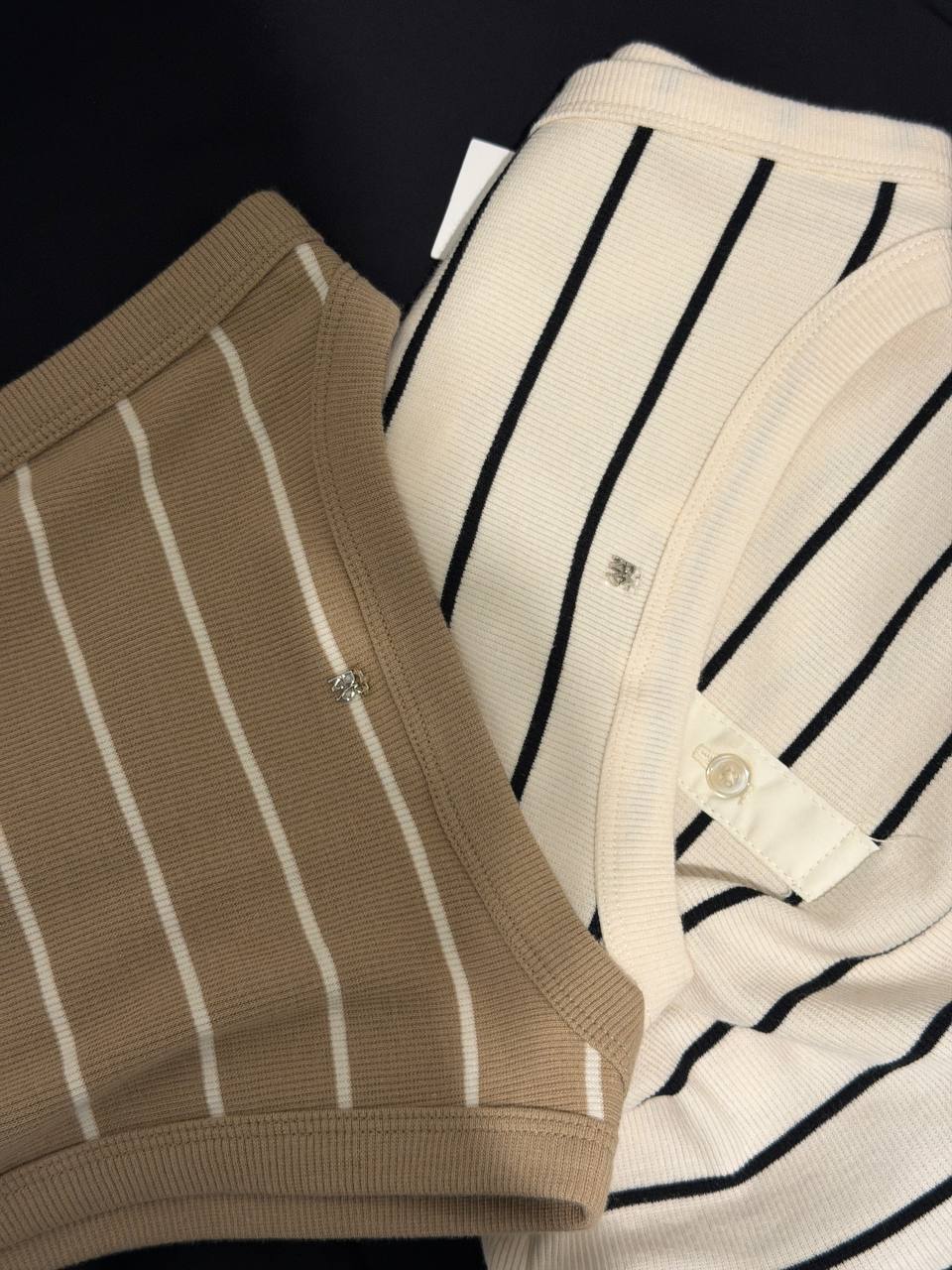 DKNY 🏷️ 63$