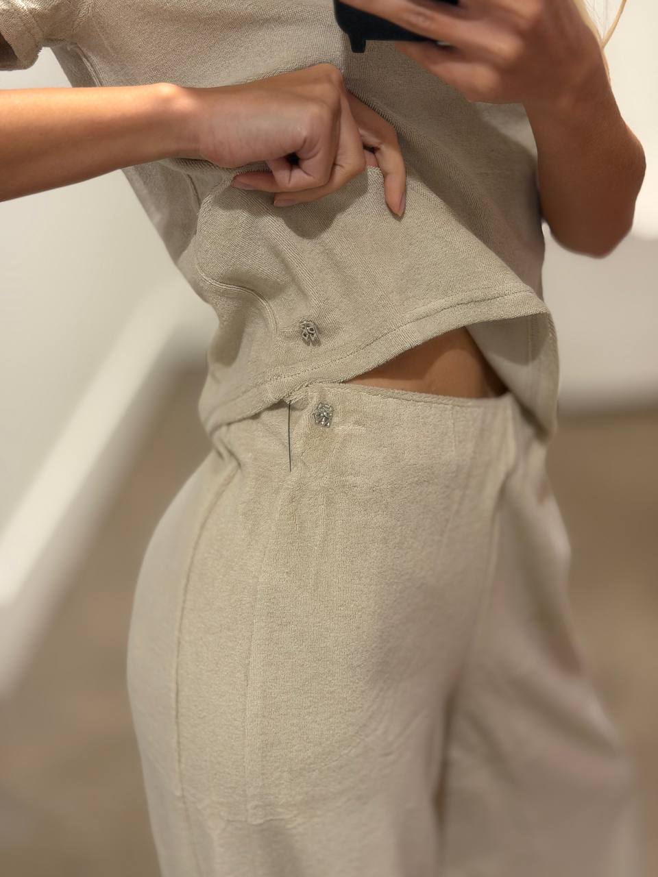 DKNY