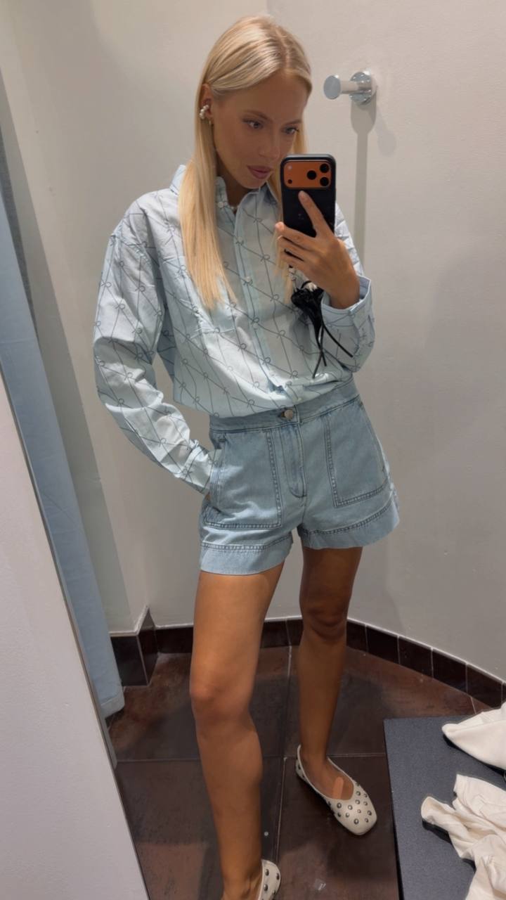 CALVIN KLEIN