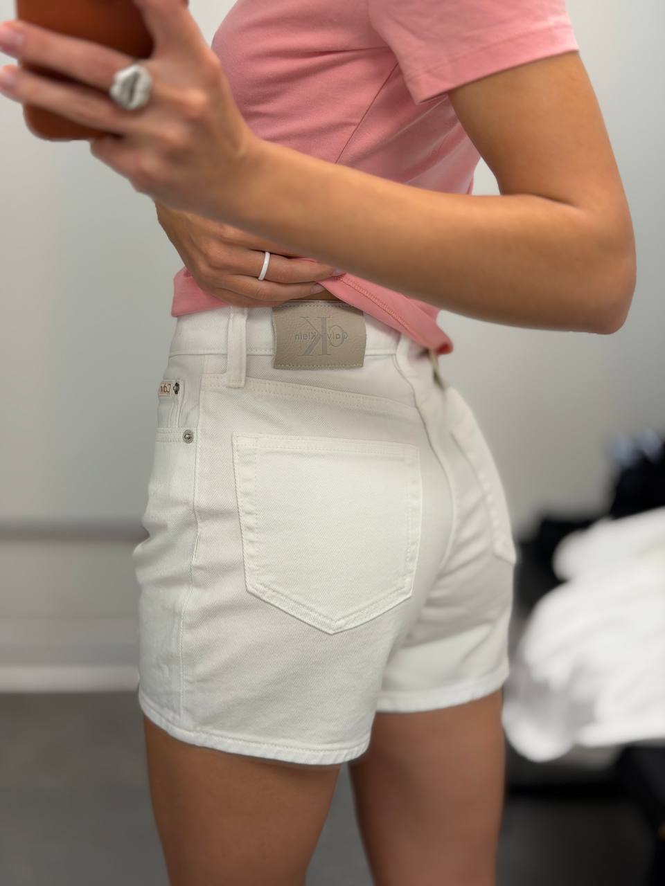 CALVIN KLEIN 🏷️ 45$