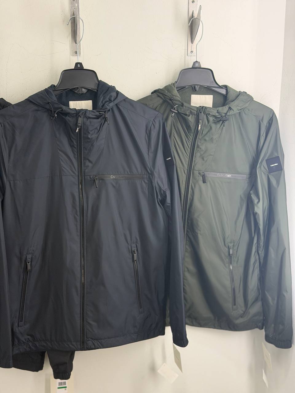 CALVIN KLEIN 🏷️ 51$