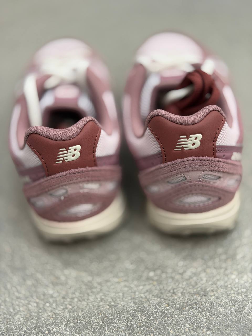 New Balance 🏷️ 92$