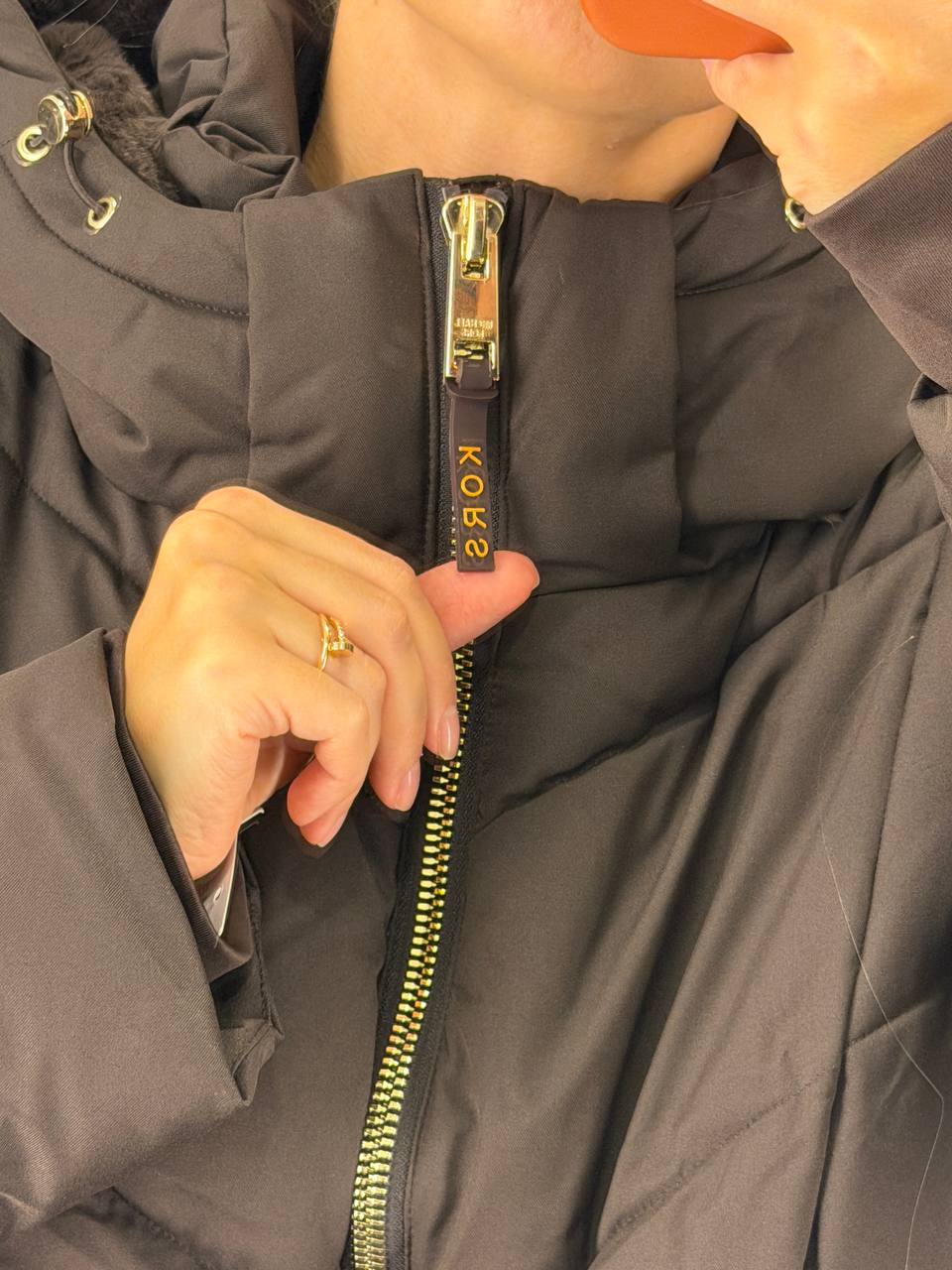 MICHAEL KORS 🏷️ 112$