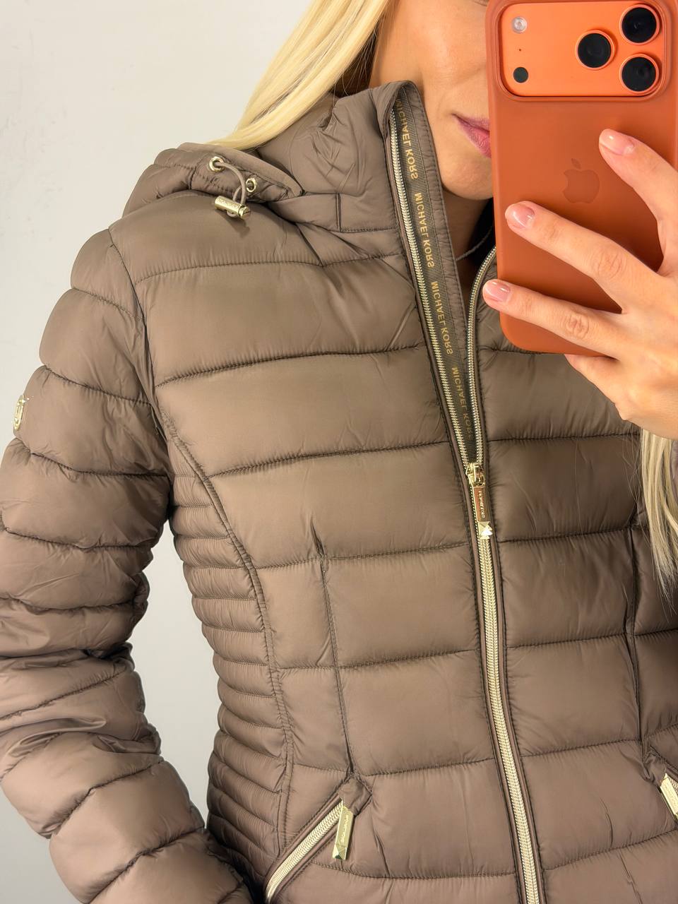 MICHAEL KORS 🏷️ 81$