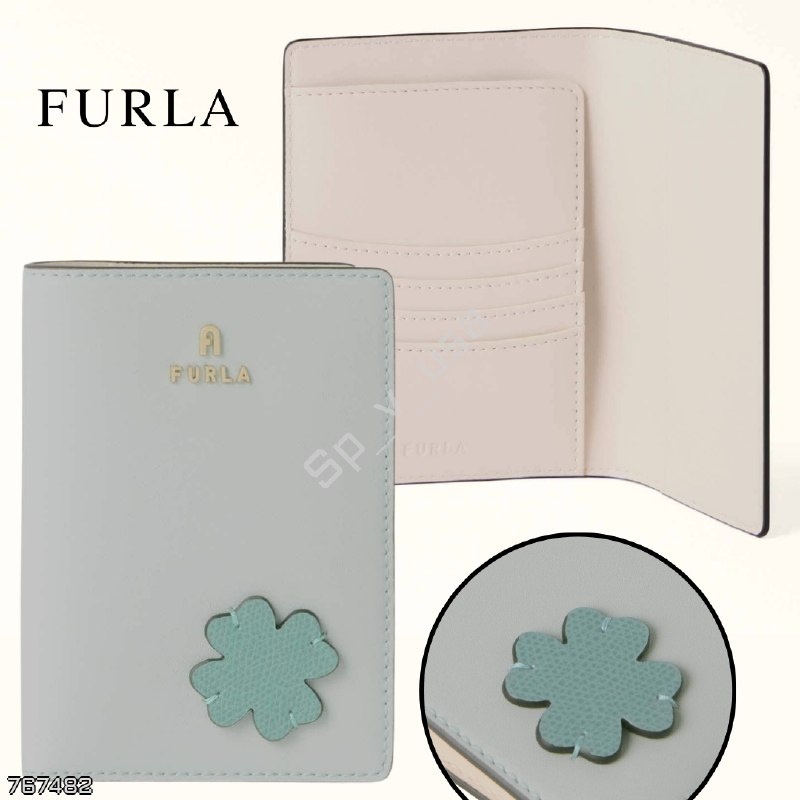 Furla 🇺🇸